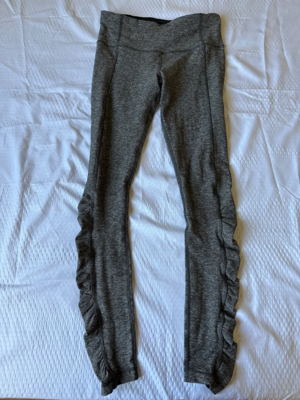 lululemon athletica Heather Gray Ruffle Waistband Leggings